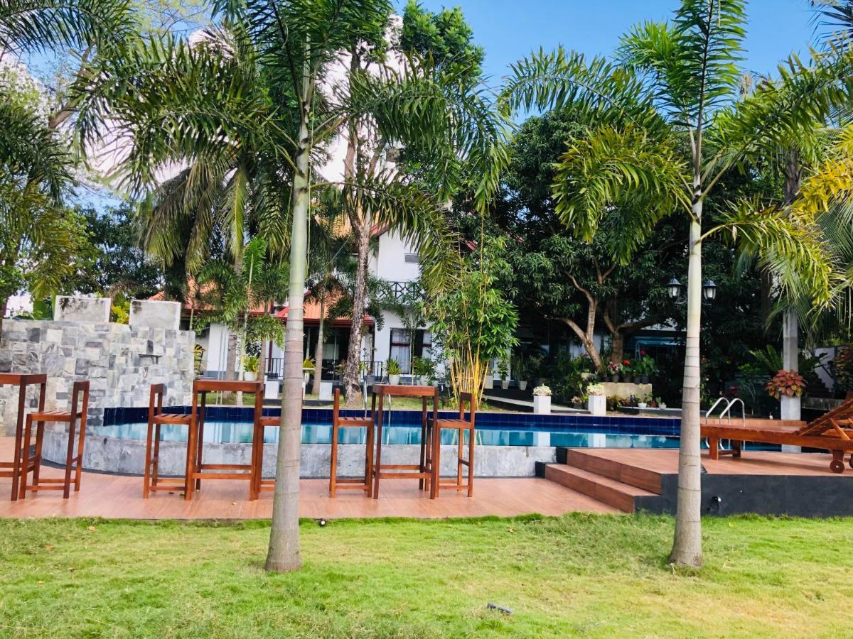 White Land City Hotel Dambulla Exterior foto